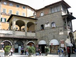 Que Visitar en Cortona