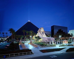 Hotel Luxor  de 