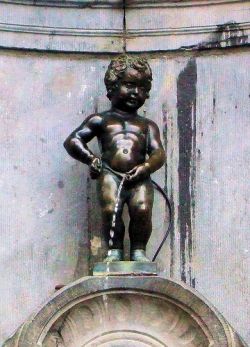 Manneken Pis de Bruselas