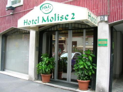 Hotel Molise  de 