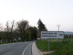 Llegar por carretera a Santiago de Compostela