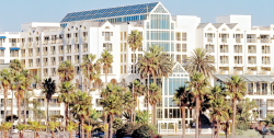 Hotel Loews Santa Monica Beach Hotel  de 