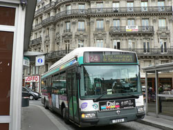 Moverse en Autobus o Taxi por Paris